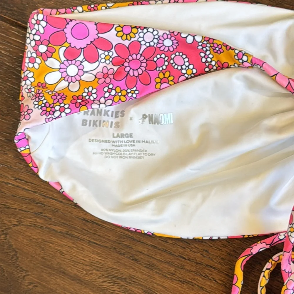 Frankie’s Bikinis - NWT - Malibu Floral Halter String Bikini Top - Size: Large